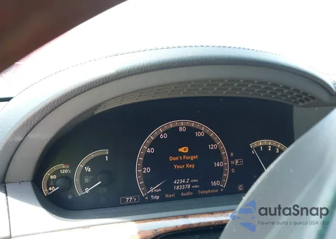 2009 Mercedes-Benz S 550 4Matic из США, поврежденный, VIN WDDNG86X89A260048